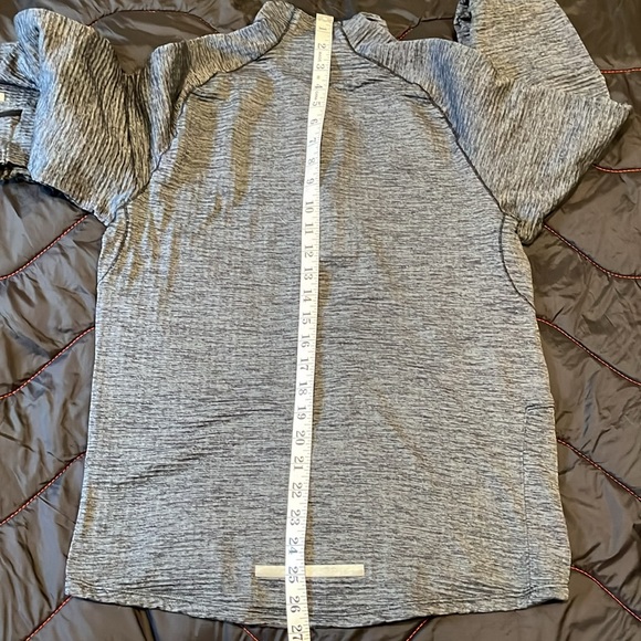 Nike ThermaFit Dri-Fit Long Sleeve Running Top - Picture 10 of 10